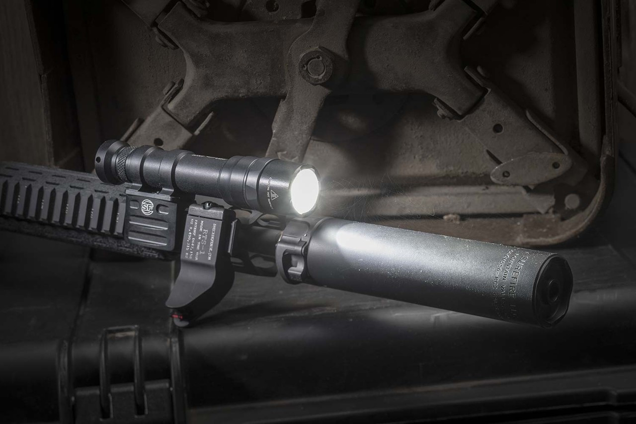 SureFire M600DF Scout Light - Image 3